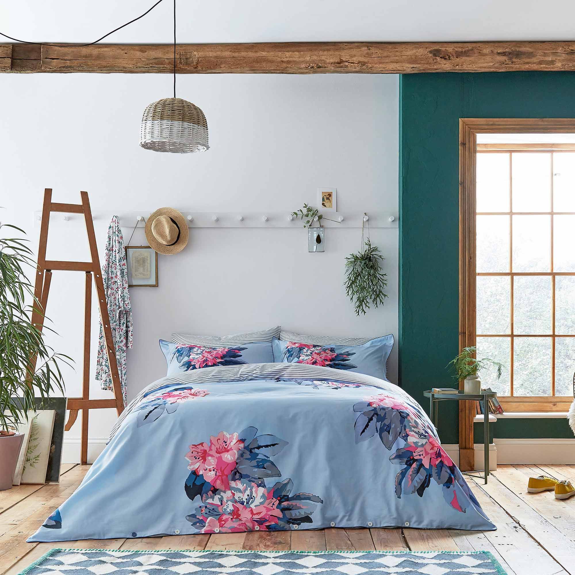 Joules Cornish Floral Reversible King Duvet Cover Set Pale Blue Duvet