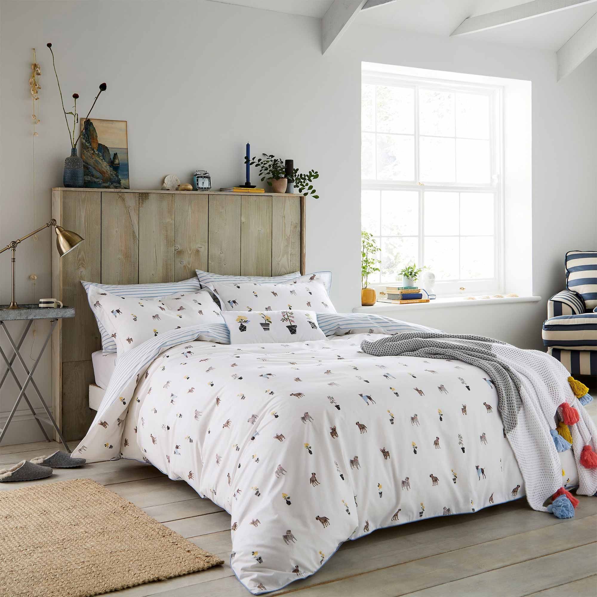 Joules Garden Dogs Reversible Double Duvet Cover White Duvet Covers