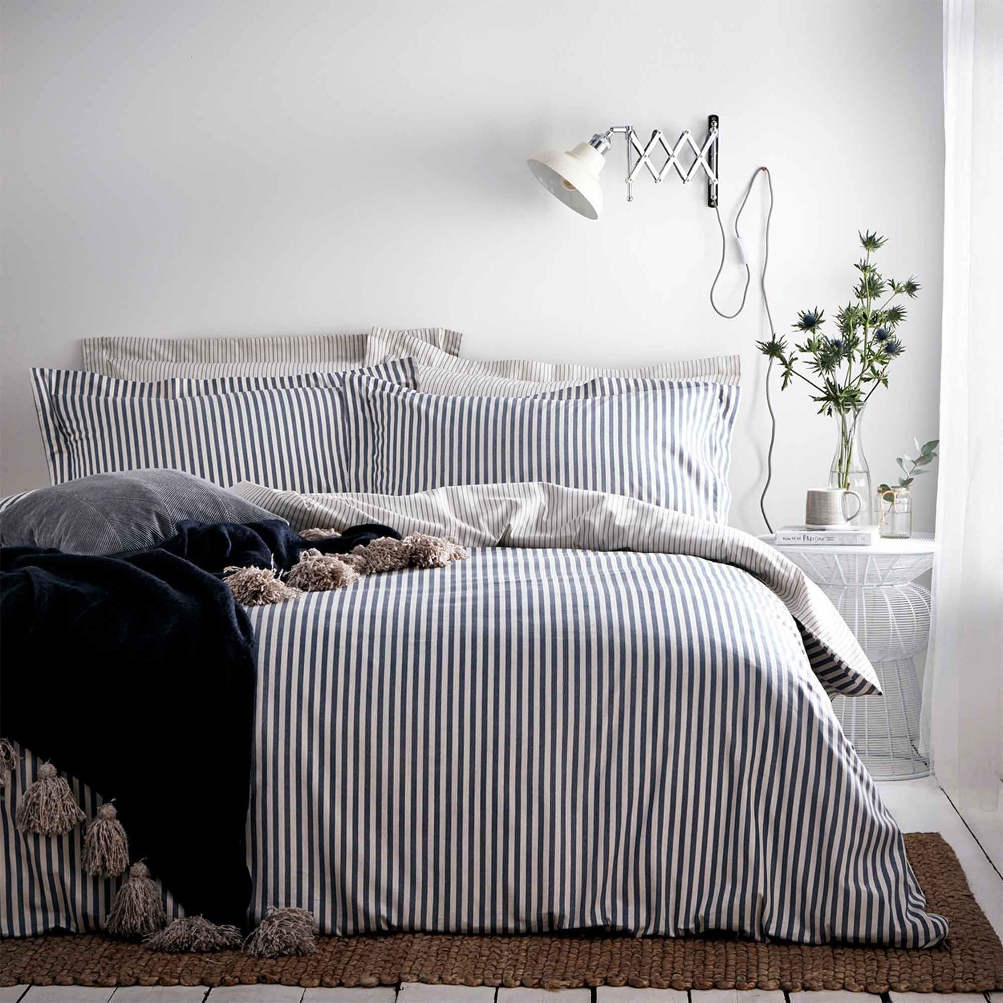 The Linen Yard Hebden Reversible Duvet Cover Set Navy Duvet Covers