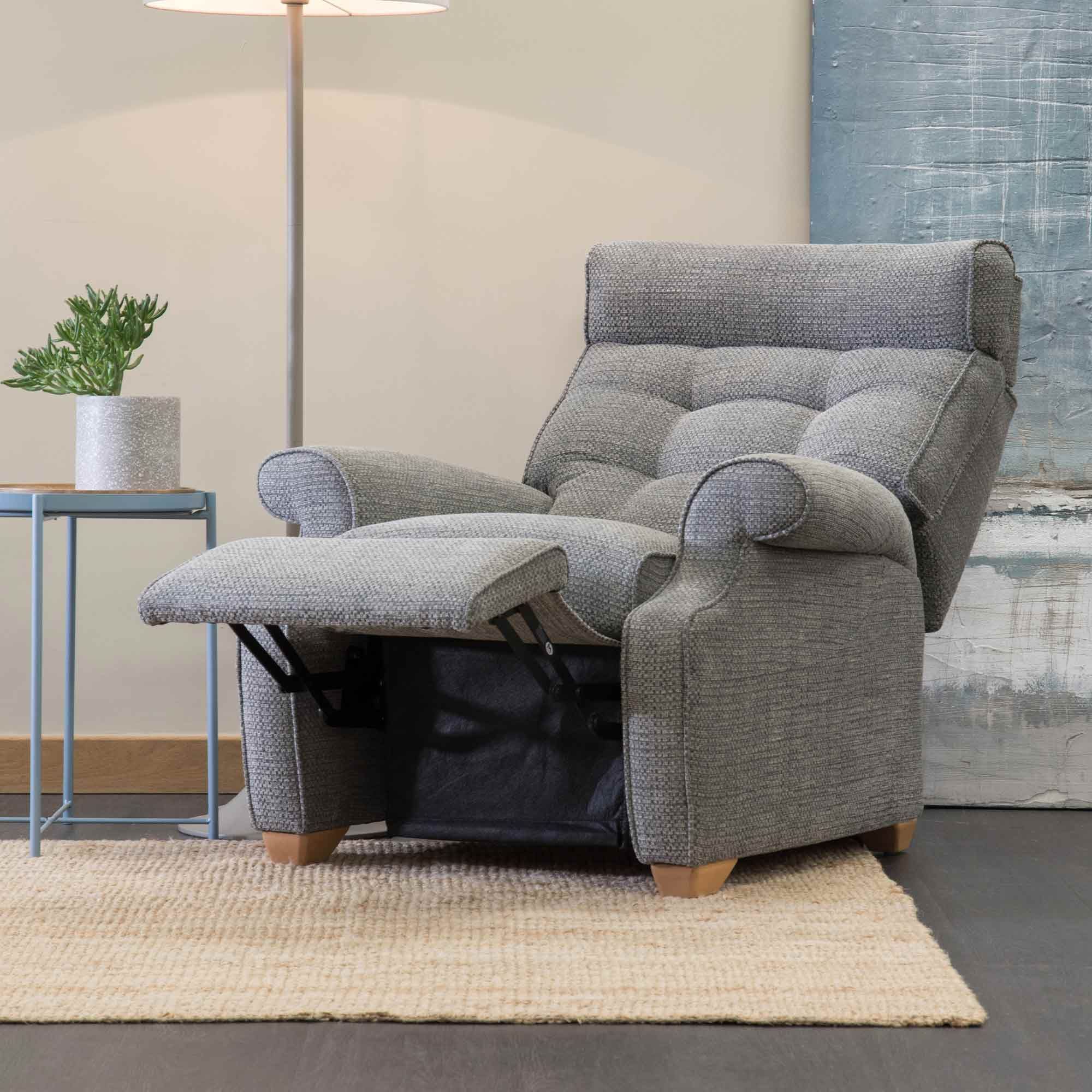 Parker Knoll Norton 150 Plus Electric Reclining Armchair With Motorised Headrest Dual Motor 