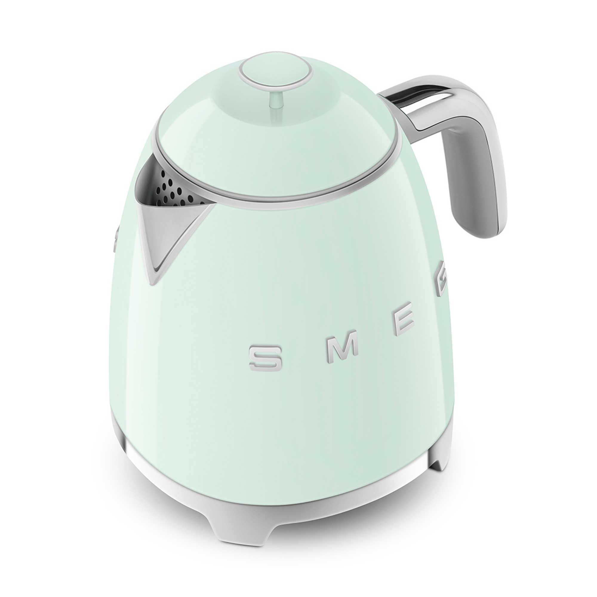 Smeg SMEG Retro 800ml Mini Kettle Pastel Green Kettles Meubles