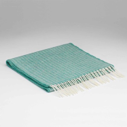 Supersoft Lambswool Oval Spearmint Scarf 29cm x 224cm Blue & White Supersoft Lambswool Oval Spearmint Scarf 29cm x 224cm Blue & White