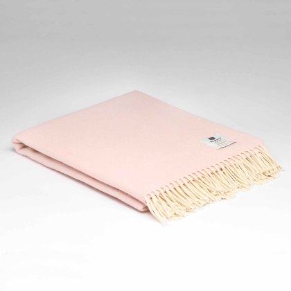 Supersoft Lambswool Candy Floss Herringbone Throw 145cm x 200cm Light Pink Supersoft Lambswool Candy Floss Herringbone Throw 145cm x 200cm Light Pink