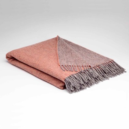 Collection Peach Nectar Reversible Throw 145cm x 200cm Orange & Grey Collection Peach Nectar Reversible Throw 145cm x 200cm Orange & Grey