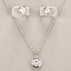 Newgrange Living Large White Stone Necklace & Earring Set Silver