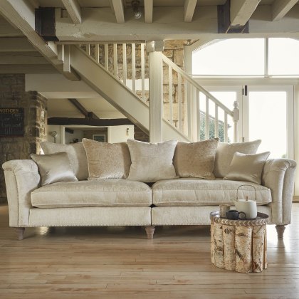 Beaulieu 2.5 Seater Standard Back Sofa With Studs Fabric A