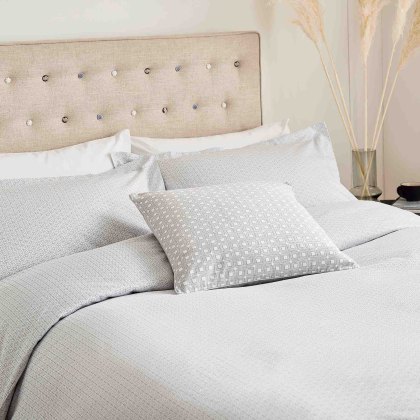 Nikko Duvet Cover Set Silver (Multiple Sizes)