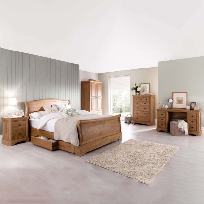 Shelby Bedstead Oak (Multiple Sizes)
