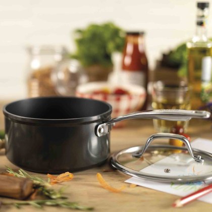 Easy Pro 16cm/1.5L Saucepan with Glass Lid Black