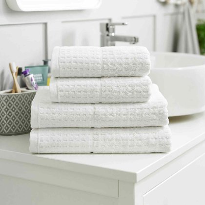 Saint Etienne Towel White (Multiple Sizes)