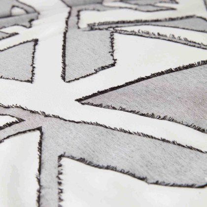 Alana Reversible Duvet Cover White & Black (Multiple Sizes)