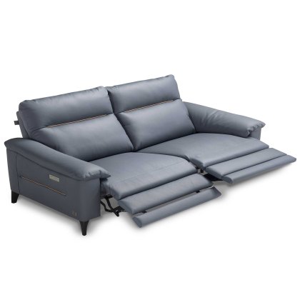 Oliver Electric Reclining 4 Seater Sofa With 2 Electric Recliners Leather Category B Oliver Electric Reclining 4 Seater Sofa With 2 Electric Recliners Leather Category B
