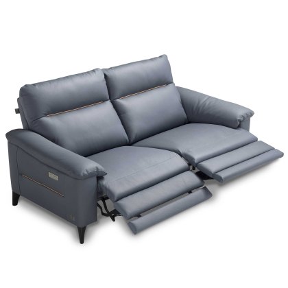 Oliver Electric Reclining 2.5 Seater Sofa With 2 Electric Recliners Leather Category B Oliver Electric Reclining 2.5 Seater Sofa With 2 Electric Recliners Leather Category B
