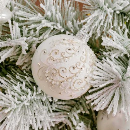 Glass Bauble Vertical Matt Curls Winter White 8cm