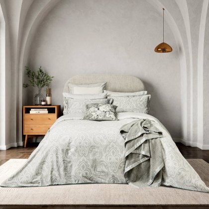 Amalia Reversible Double Duvet Cover Set White & Sliver Amalia Reversible Double Duvet Cover Set White & Sliver