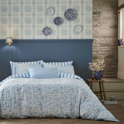 Arden Duvet Cover Set Light Blue (Multiple Sizes)