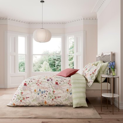 Blythe Meadow Duvet Cover Set Multi-Coloured (Multiple Sizes)