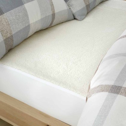 Thermal Fleece Fitted Underblanket (Multiple Sizes) Thermal Fleece Fitted Underblanket (Multiple Sizes)