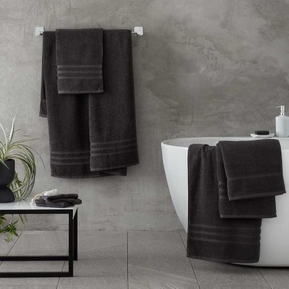 Zero Twist Towel (Multiple Sizes & Colours)