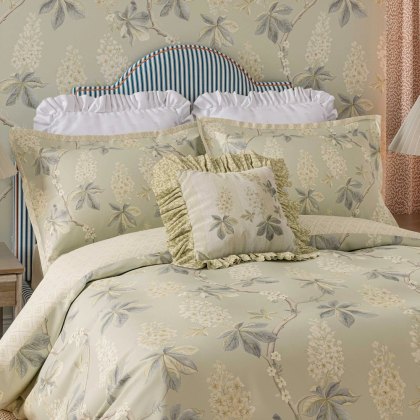 Chestnut Tree Reversible Duvet Cover Set Sage (Multiple Sizes)