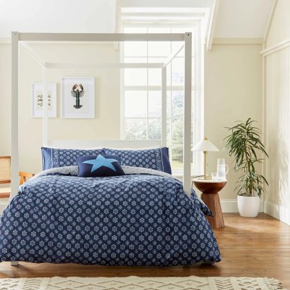 Long Island Tobay Reversible Duvet Cover Set Cobalt (Multiple Sizes) Long Island Tobay Reversible Duvet Cover Set Cobalt (Multiple Sizes)