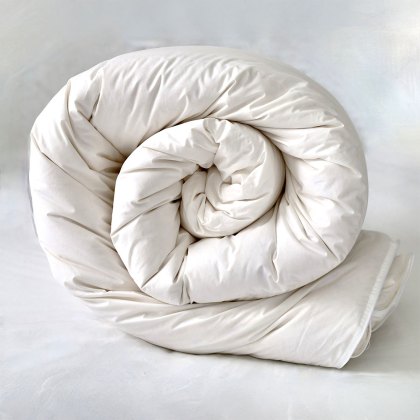 Hungarian Goose Down 13.5 Tog Duvet (Multiple Sizes)
