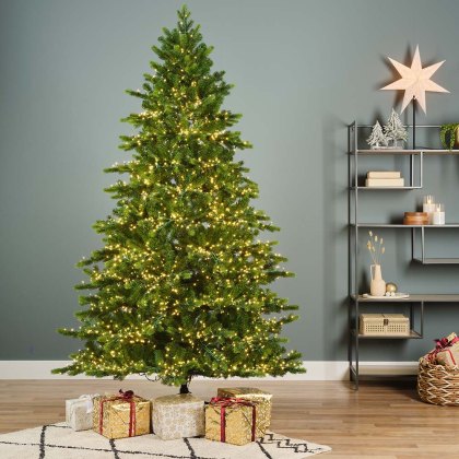 7ft/210cm Galloway Spruce Pre-Lit Christmas Tree Green