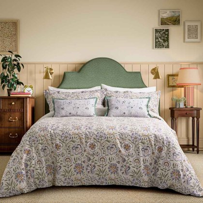 Provence Floral Reversible Duvet Cover Set Cream (Multiple Sizes)