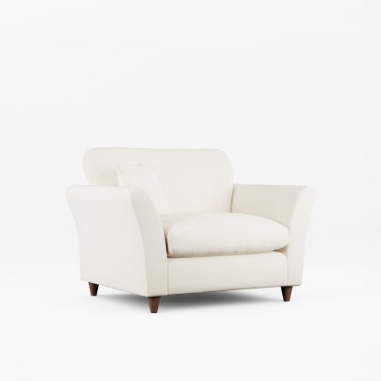 Alpine Snuggler Fabric Minco Ivory With Burnished Beech Leg Alpine Snuggler Fabric Minco Ivory With Burnished Beech Leg