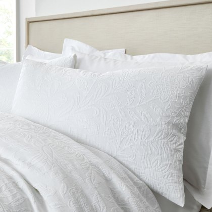 Fleur Matelasse Single Duvet Cover Set White Fleur Matelasse Single Duvet Cover Set White
