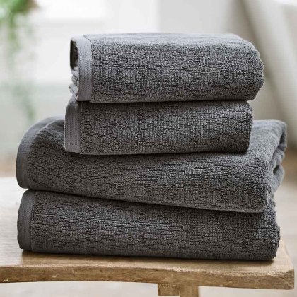 Linwood Towels (Multiple Sizes & Colours)