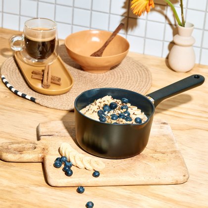 Vista Ceramic Non-Stick 16cm Draining Milk Pan