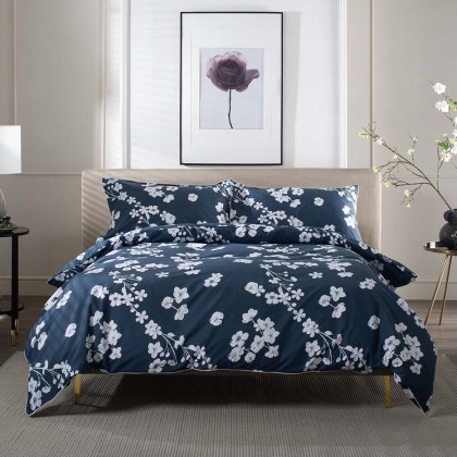 Petite Fleure Duvet Cover Set (Multiple Sizes & Colours) Petite Fleure Duvet Cover Set (Multiple Sizes & Colours)