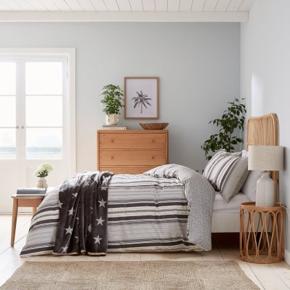 Beach House Stripe Reversible Duvet Cover Set Linen & Grey (Multiple Sizes) Beach House Stripe Reversible Duvet Cover Set Linen & Grey (Multiple Sizes)