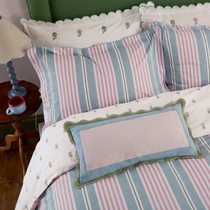 Come Rain Or Shine Reversible Duvet Cover Set Multi-Coloured (Multiple Sizes) Come Rain Or Shine Reversible Duvet Cover Set Multi-Coloured (Multiple Sizes)