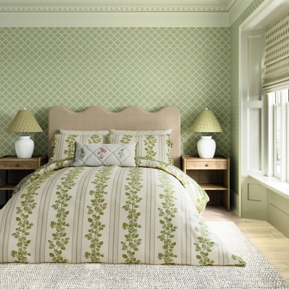 Cobnut Reversible Duvet Cover Set Leaf Green (Multiple Sizes)