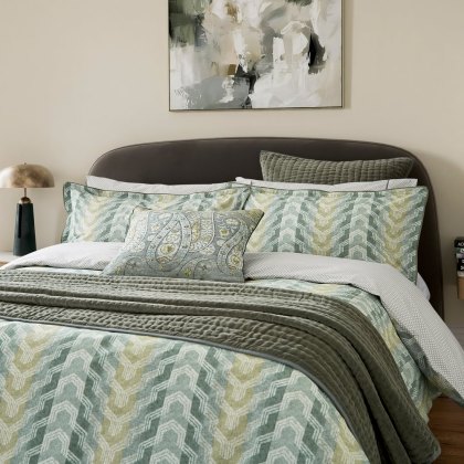 Reya Reversible Duvet Cover Set Green (Multiple Sizes)