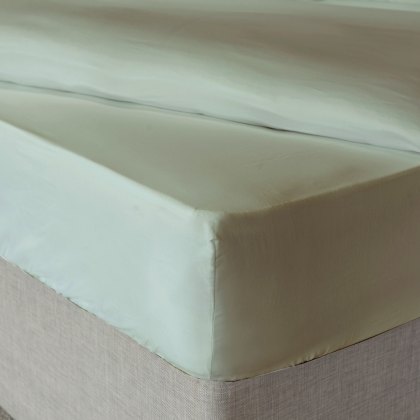 500 Thread Count Cotton Rich Fitted Sheet (15") (Multiple Sizes & Colours)