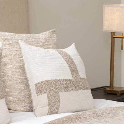 Reeve Cushion (Multiple Sizes & Colours) Reeve Cushion (Multiple Sizes & Colours)