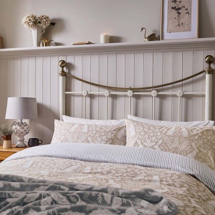 Harvest Moon Hares Reversible Duvet Cover Set Linen (Multiple Sizes)