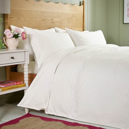 Secret Garden Erin Embroidery Duvet Cover Set White (Multiple Sizes)
