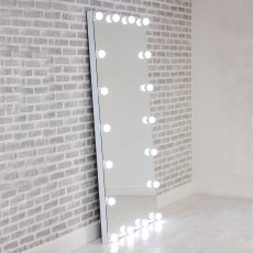 Hollywood Full Length Floor Mirror with LED Lights Hollywood Full Length Floor Mirror with LED Lights