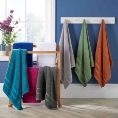 Signum Towel Teal (Multiple Sizes)