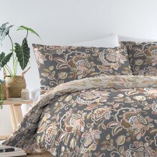 Marisol Reversible Duvet Cover Set (Multiple Sizes)