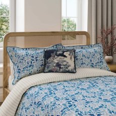 Ornamental Bloom Reversible King Duvet Cover Set Indigo & Cream