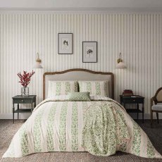 Oak Stripe Duvet Cover Set Green & Pink (Multiple Sizes)