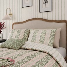 Oak Stripe Reversible Duvet Cover Set Green & Pink (Multiple Sizes)