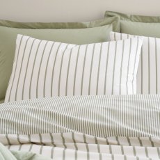 Hampton Stripe Reversible Duvet Cover Set Green (Multiple Sizes)