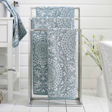 Lacy Connection Towels (Multiple Sizes & Colours)