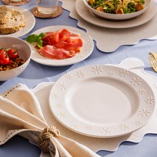 Daisy Side Plate 21cm Daisy Side Plate 21cm